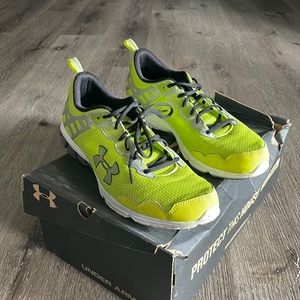 Under armour tennis shoes